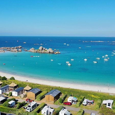 Camping De La Cote Des Legendes บรินโญก็อง-ปลาจ ภายนอก รูปภาพ