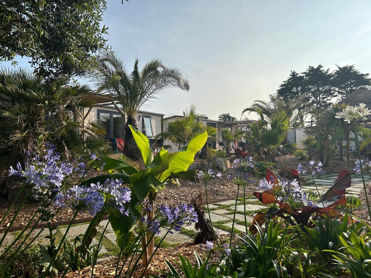 Camping De La Cote Des Legendes บรินโญก็อง-ปลาจ ภายนอก รูปภาพ