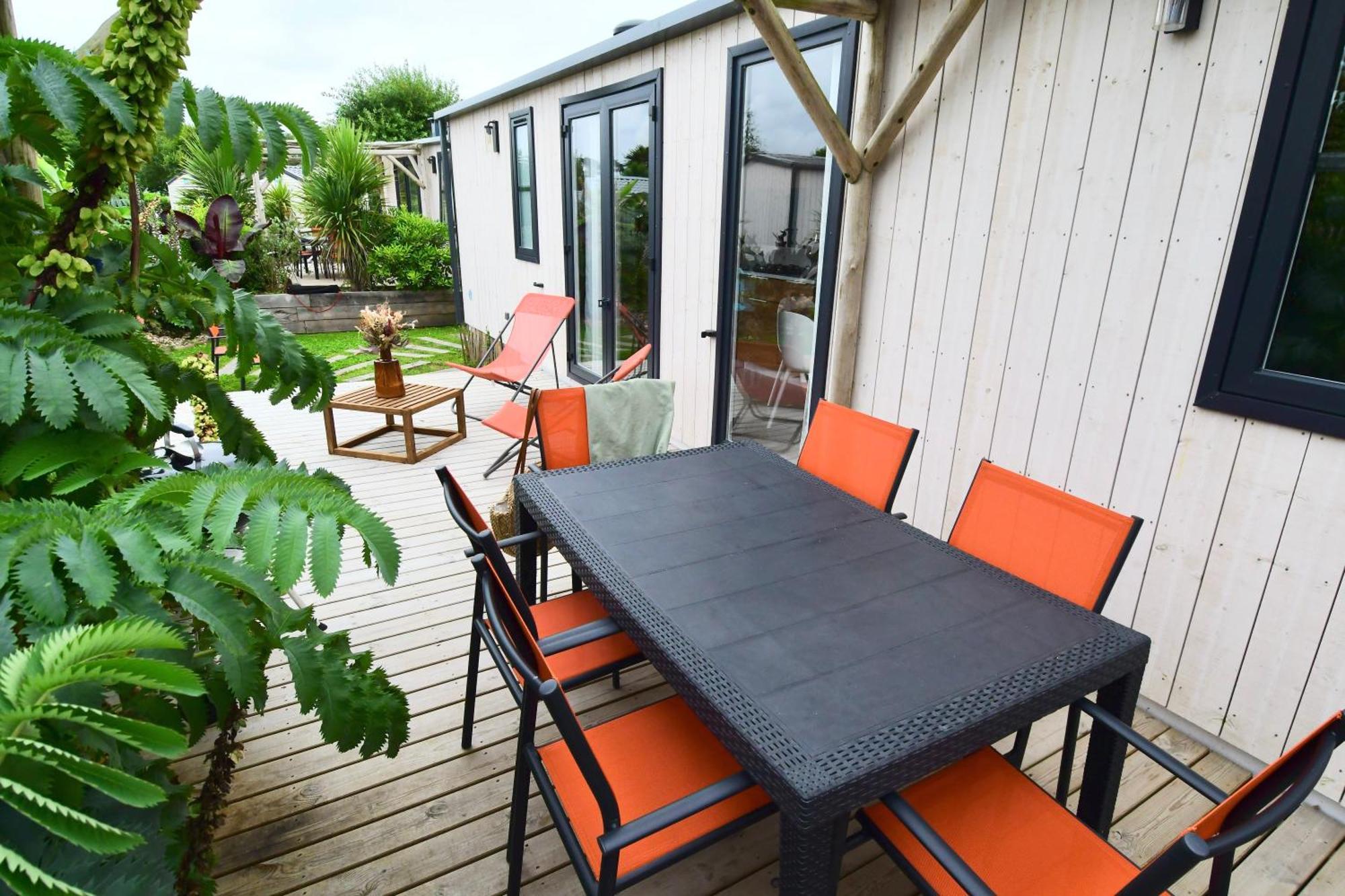 Camping De La Cote Des Legendes บรินโญก็อง-ปลาจ ภายนอก รูปภาพ